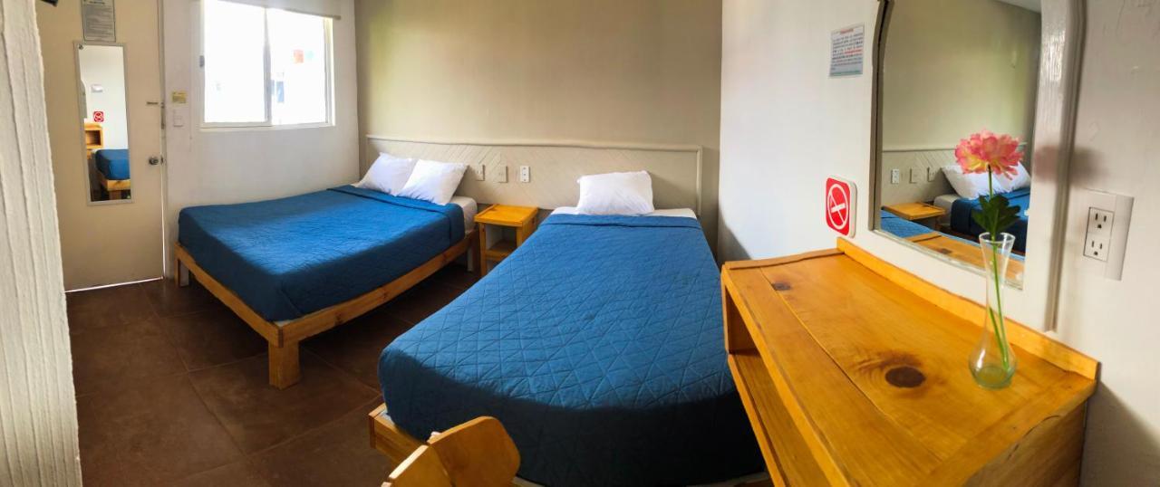 Hotel Tecnologico ケレタロ エクステリア 写真