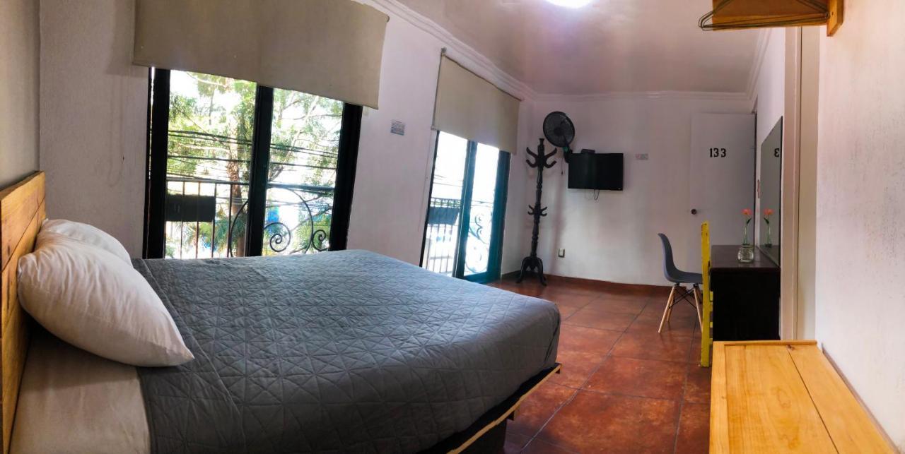 Hotel Tecnologico ケレタロ エクステリア 写真