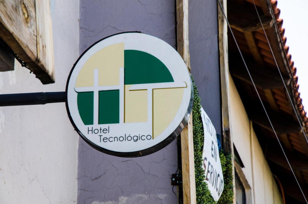 Hotel Tecnologico ケレタロ エクステリア 写真