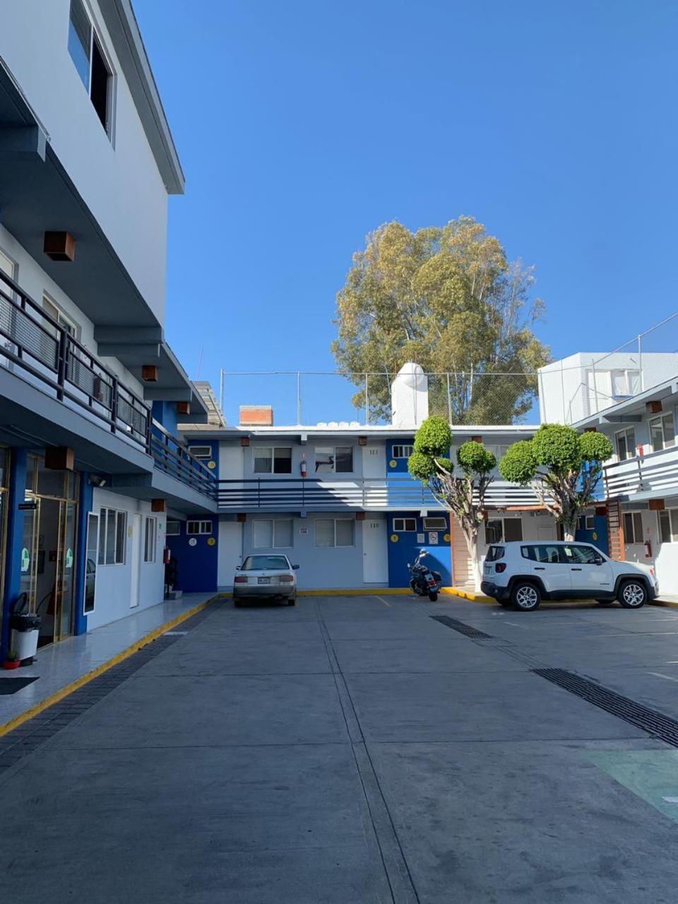 Hotel Tecnologico ケレタロ エクステリア 写真